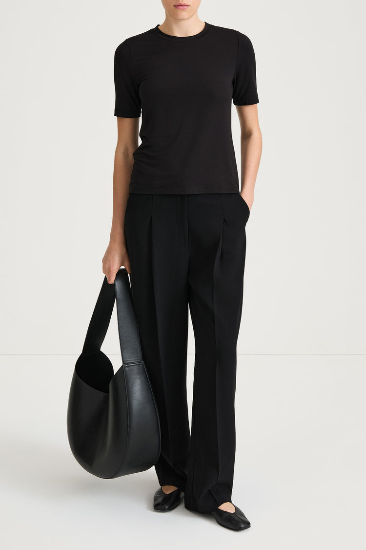 black tshirt jersey stylein chambers front