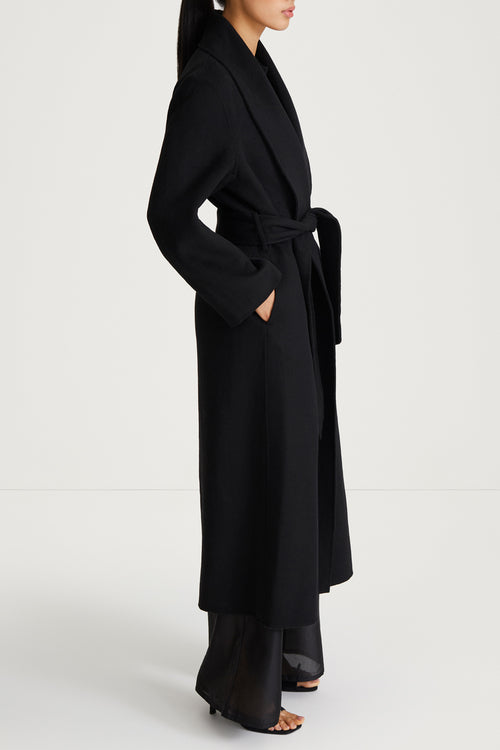 black wool coat long stylein thiene side