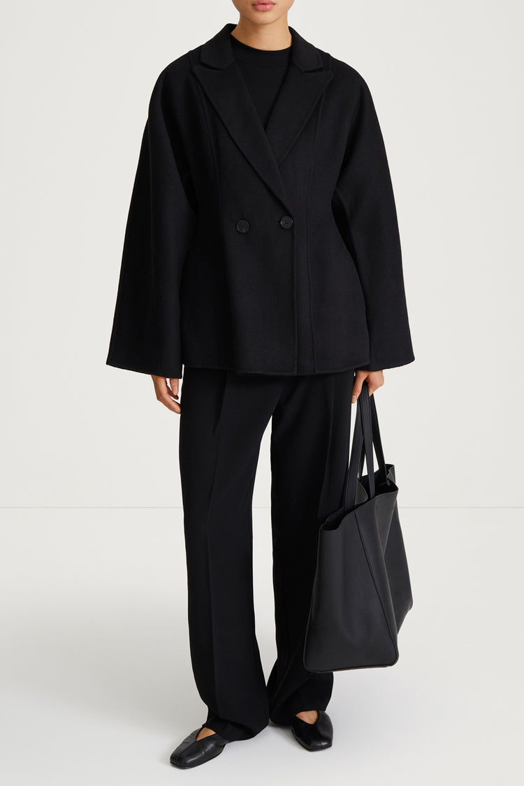 black wool jacket fitted stylein tanaro front