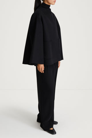 TRITSIS WITH POCKETS JACKET - BLACK