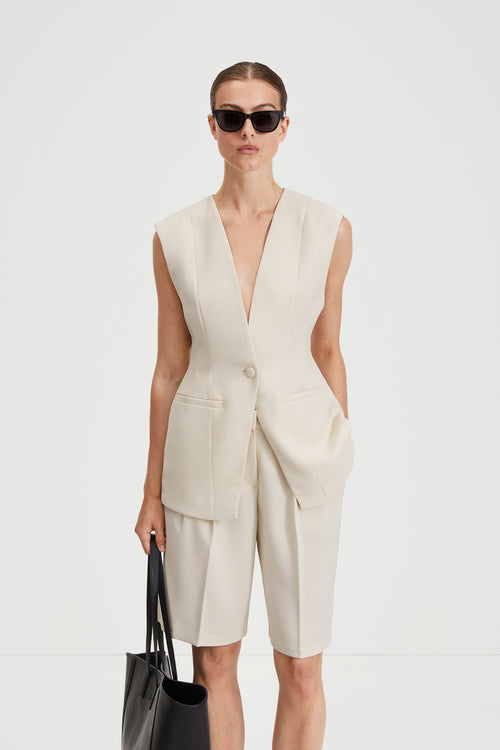 Briella blazer vest cinched waist ivory stylein front image