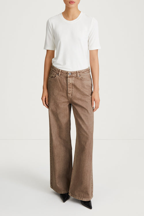WIDE-LEG DENIM - KAYNE BROWN