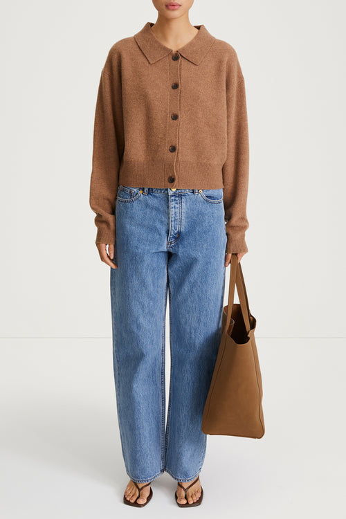 camel cardigan tennis collar stylein halina model image 