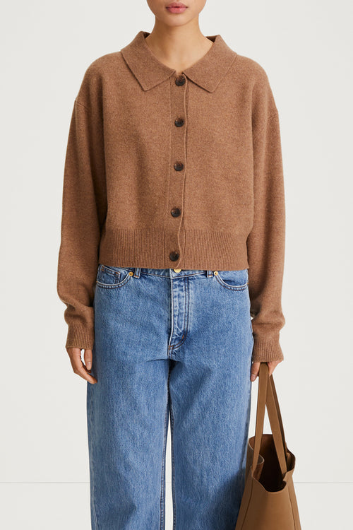 camel cardigan tennis collar stylein halina close up