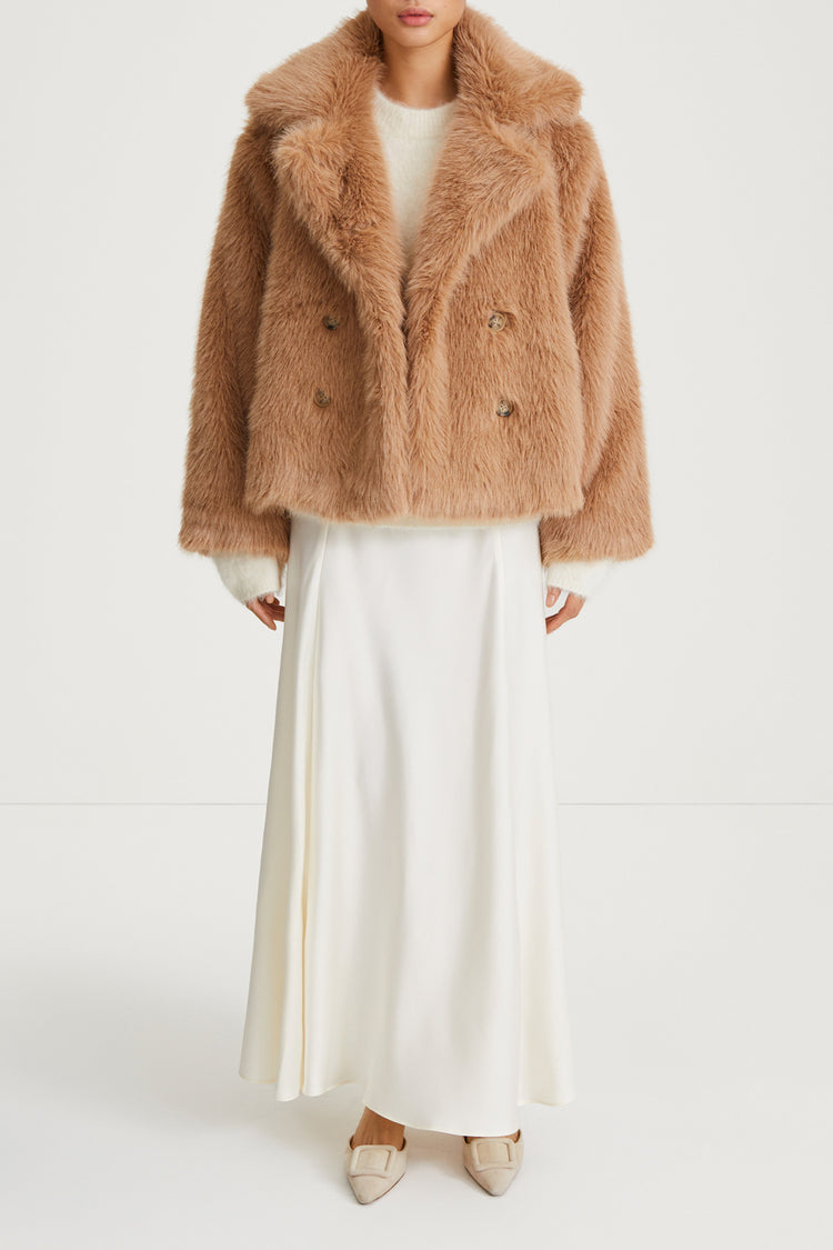 camel faux fur jacket stylein hazel model image
