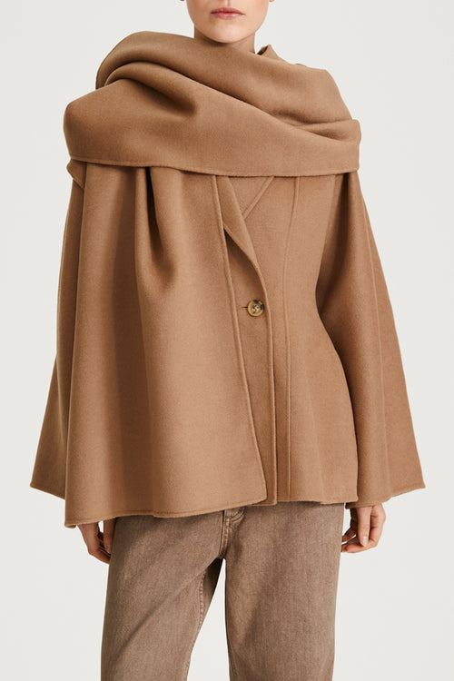 wool scarf beige tecla stylein pack model image