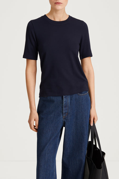 chambers tshirt midnight jersey top stylein  close up