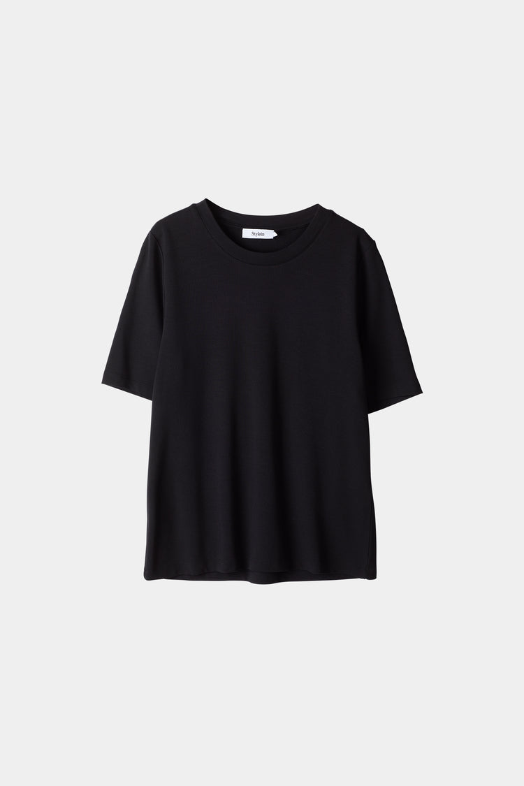 black tshirt jersey stylein chambers packshot