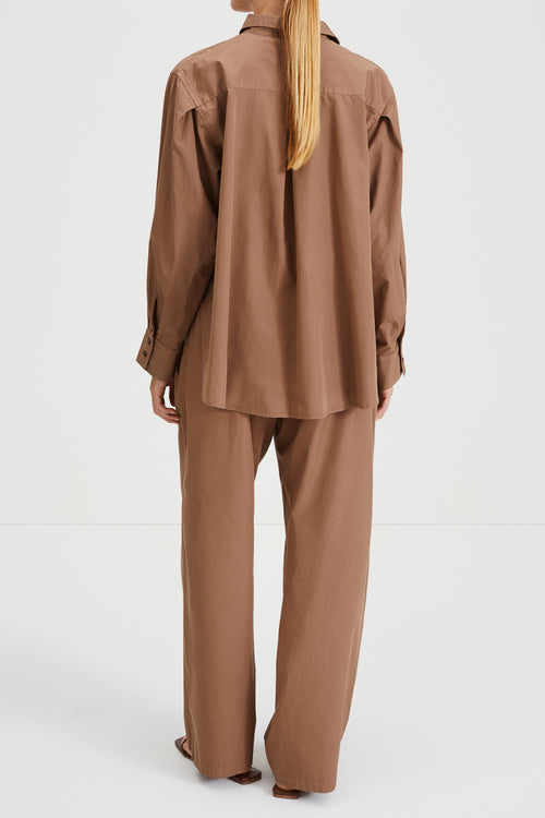 Jessie trousers wide relaxed mud brown stylein back image