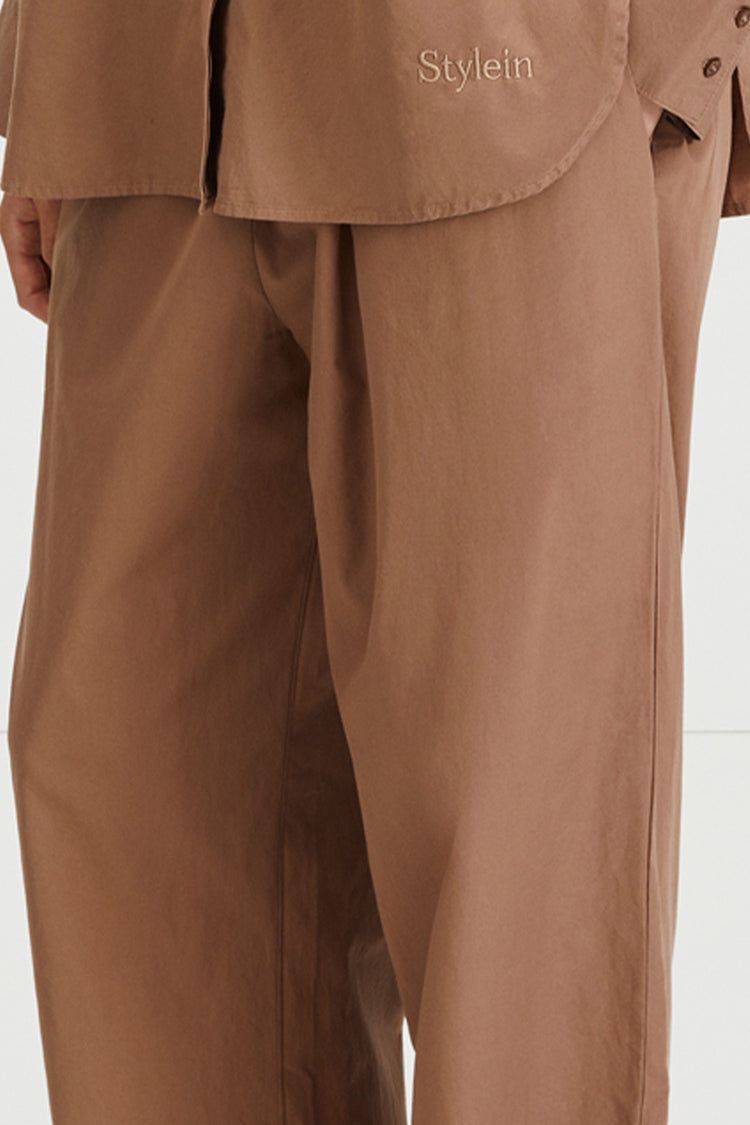 Jessie trousers wide relaxed mud brown stylein detail image
