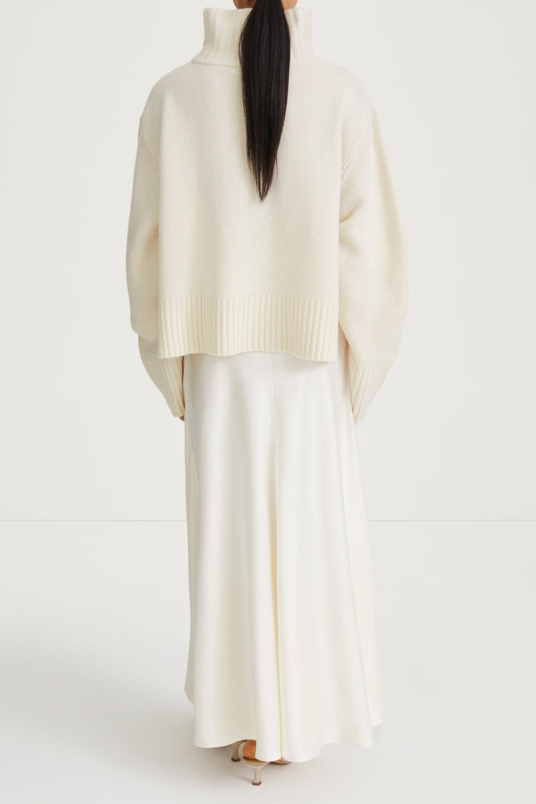 cream knitted wool sweater stylein hilary back