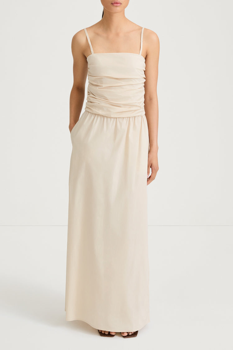 Jamila maxi long dress oyster stylein model image front