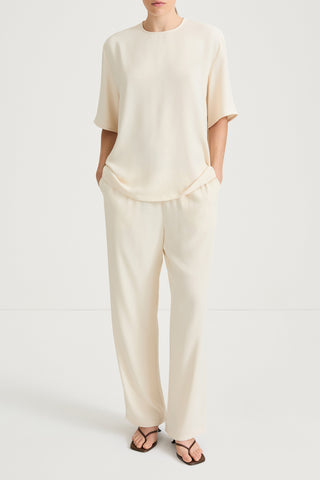 cream t-shirt top stylein martano front model image