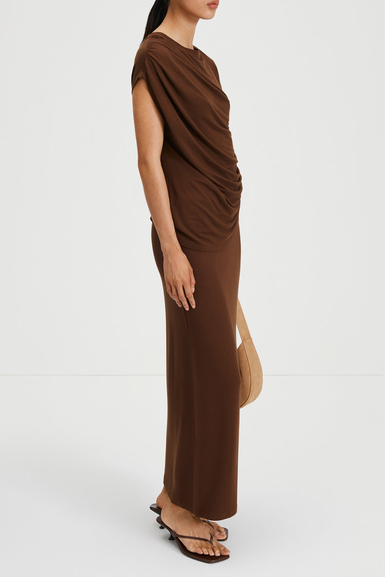 Canalita top sleeveless viscose jersey fitted twisted draped front cacao brown stylein side image