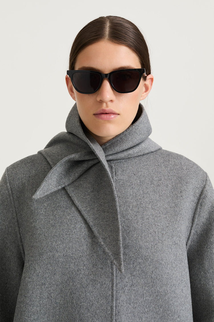 grey triangle wool scarf stylein trinity detail