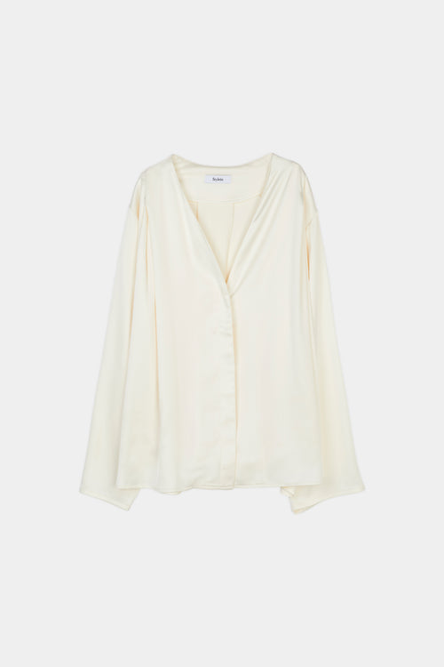 cream blouse womenswear stylein marby model image
