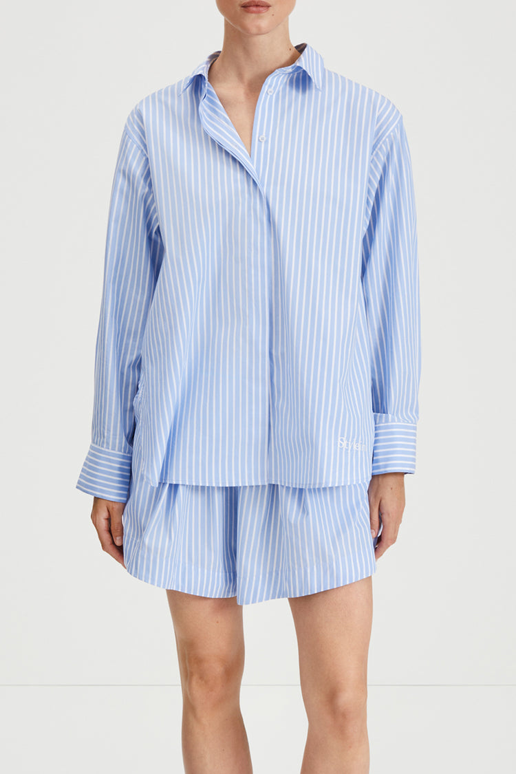 Jansell shirt voluminous flared blue white stripe stylein front image