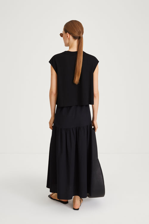 Jenn top black sleeveless cropped stylein back image 