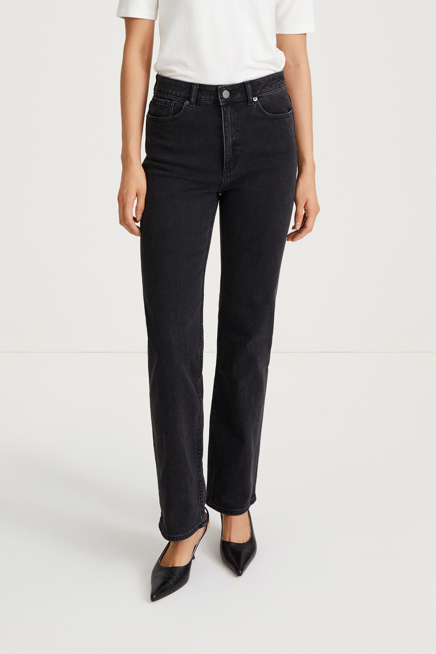 high waist slim fit denim stylein kaden front 