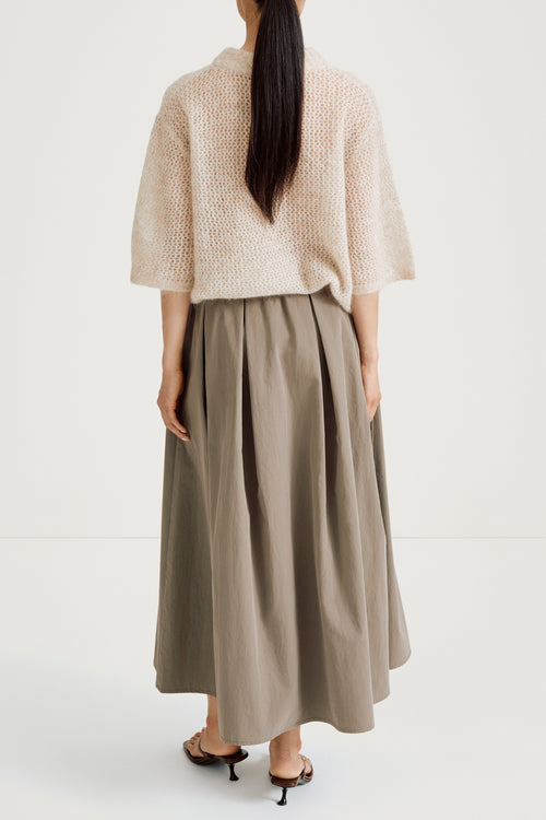Mud khaki maxi trench skirt stylein sorina back model image