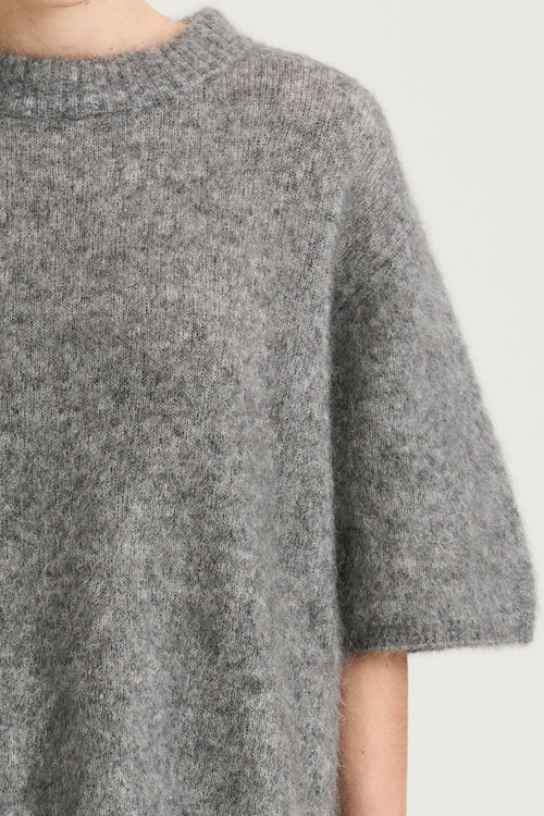 knitted grey tshirt stylein detail
