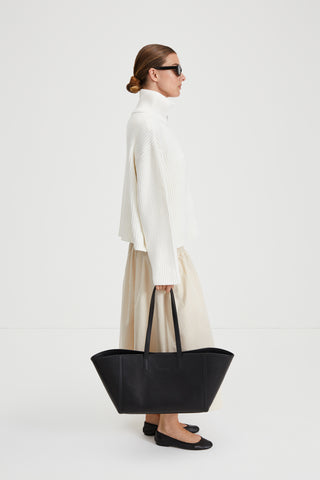 Adalie sweater knitted zip polo white stylein side image 