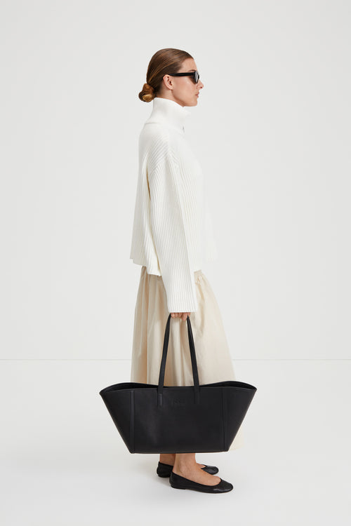 Adalie sweater knitted zip polo white stylein side image 