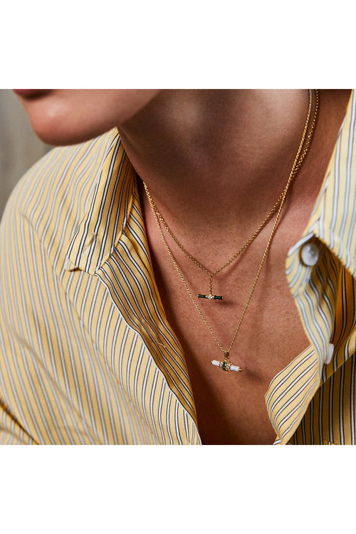 laura vann bridget white enamel t-bar necklace model image