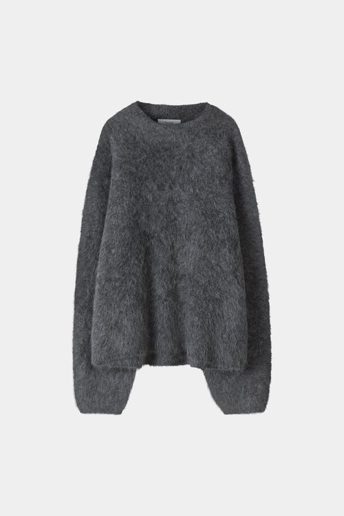 grey alpacka knitted sweater stylein lorena model image