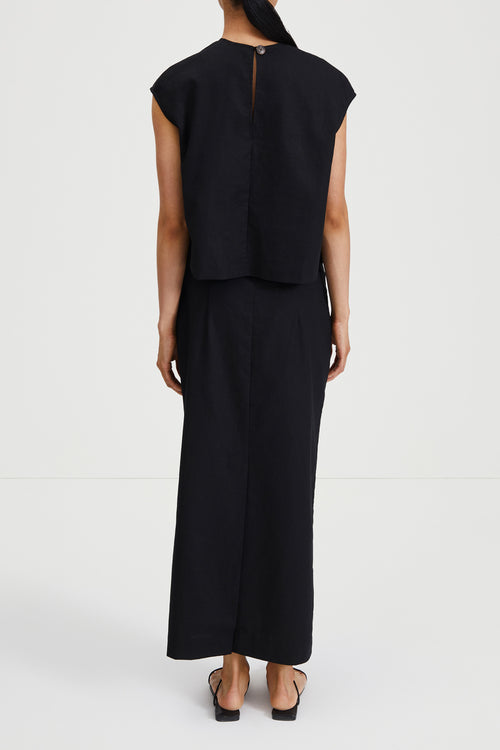 Saronno skirt ankle length black linen stylein back image