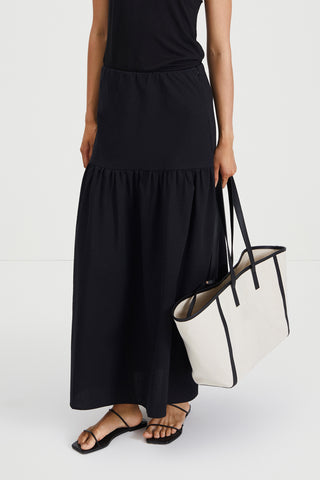 Mirella skirt ankle length flowing shape seersucker black stylein front image