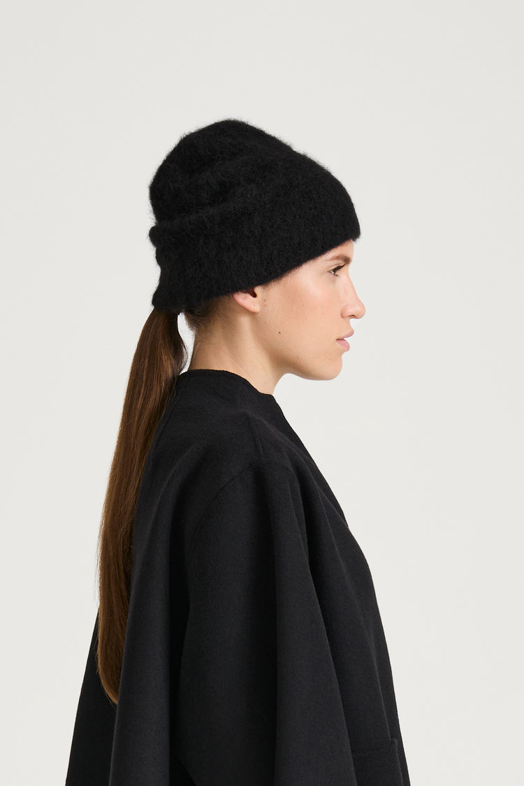 mohair knitted hat stylein nyla side