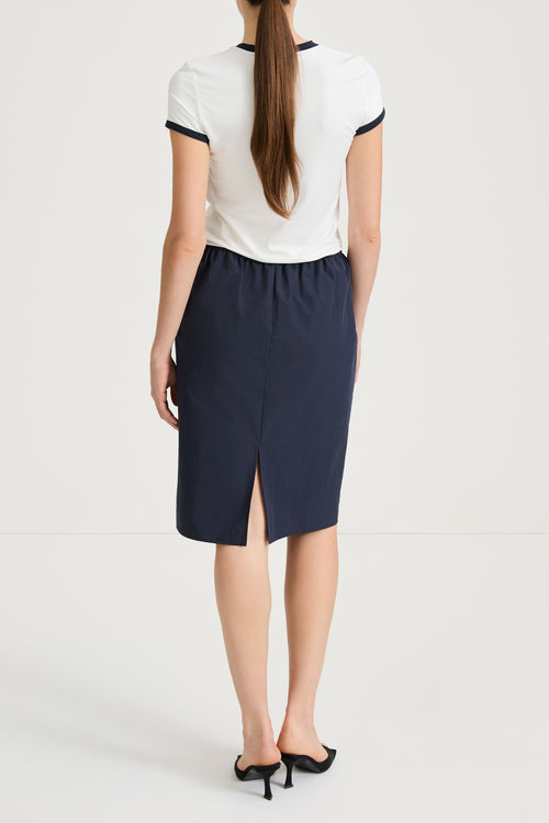 Knee long skirt navy trench stylein sorrel back model image