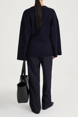 navy knitted cardigan stylein helia back