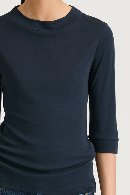 navy short sleeve top stylein nogara detail