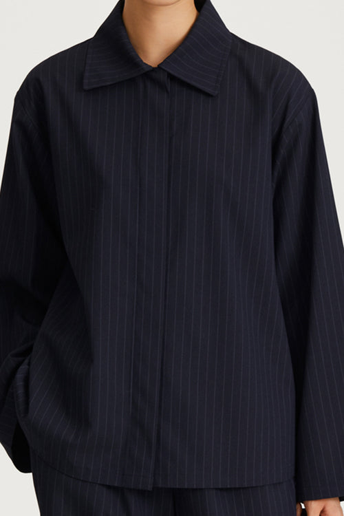 navy stripe shirt stylein brenly detail
