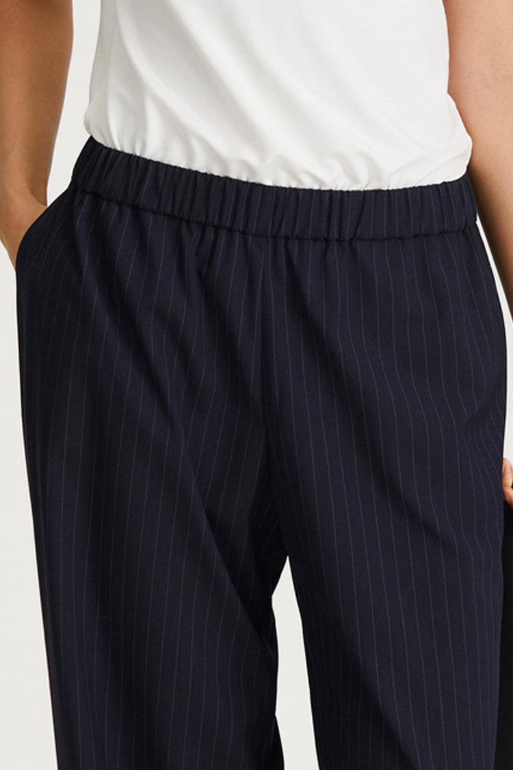 navy stripe trousers stylein belicia detail