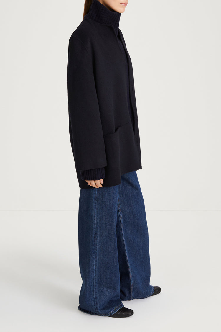 navy wool coat stylein tara side