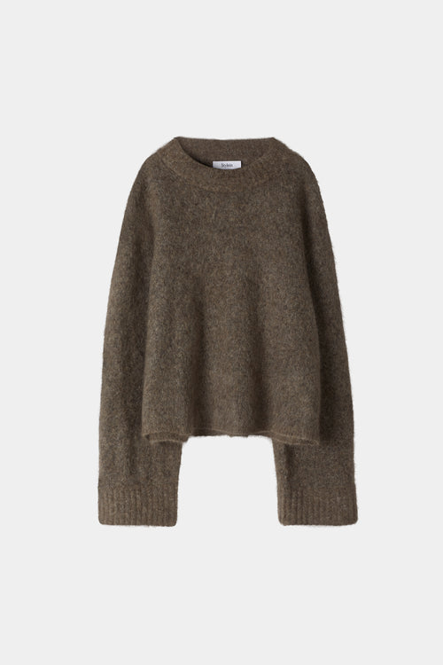 niclas short brown knitted sweater stylein packshot