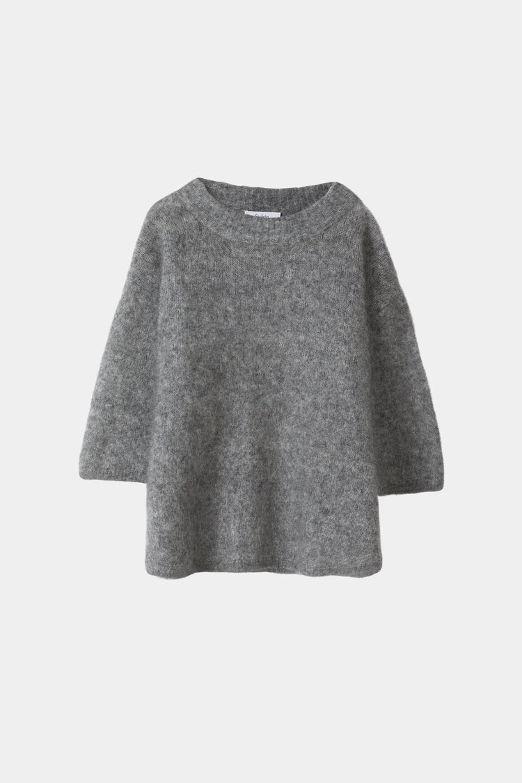 nour top grey packshot stylein