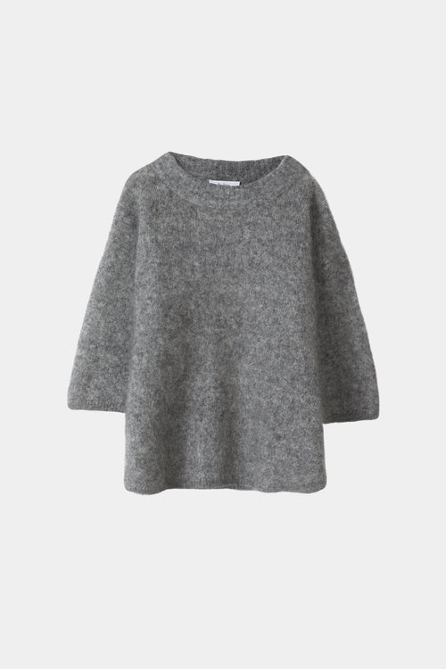 knitted grey tshirt stylein nour front