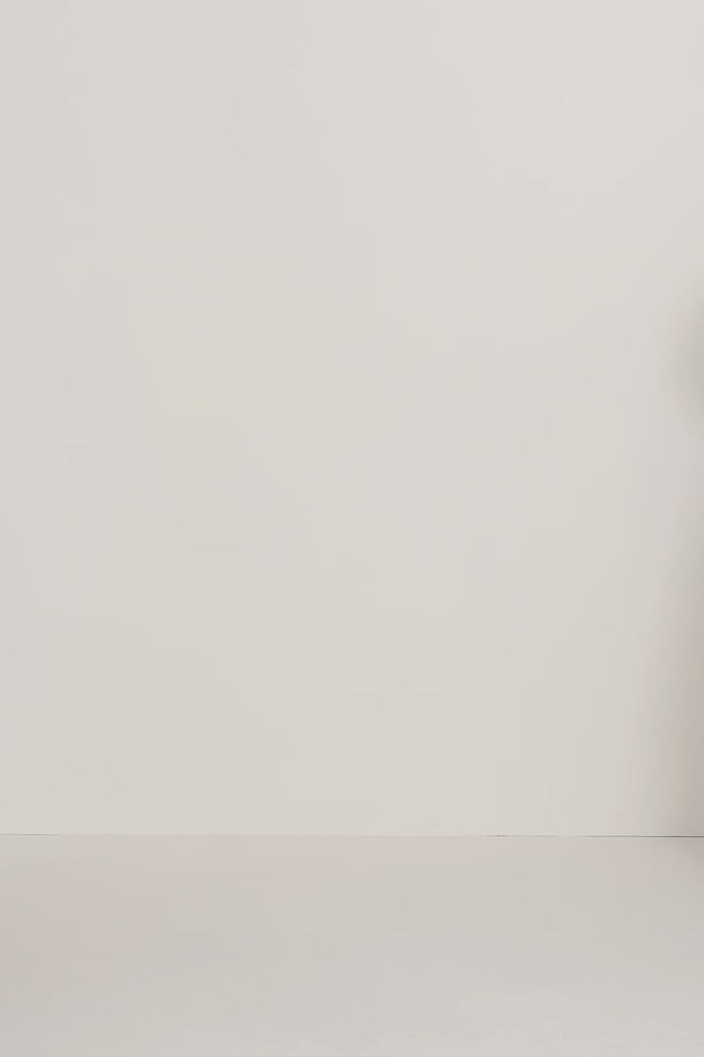 Tauro short jacket black stylein model video