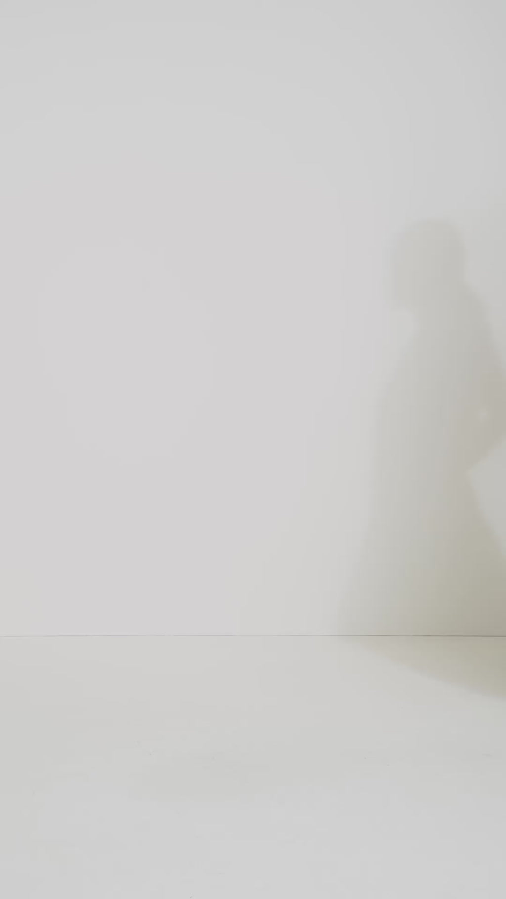 Jorina midi cotton skirt black stylein model