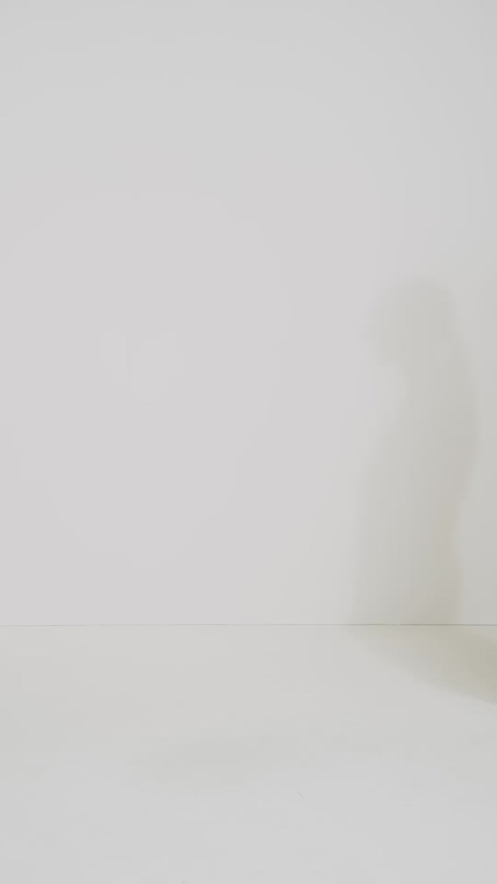 Jody sleeveless top cream stylein model video