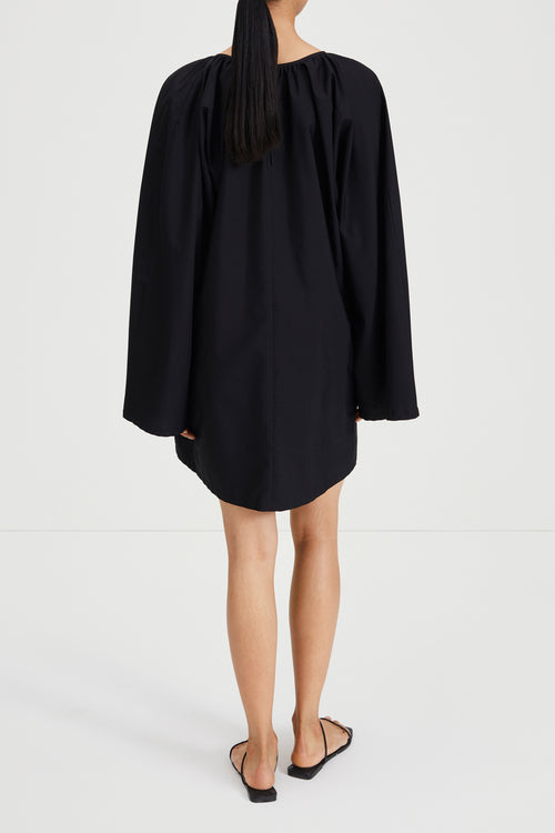 Juni dress short voluminous shape full length sleeves black stylein back image