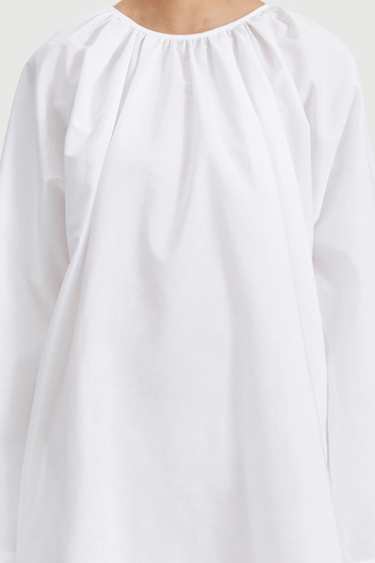 Juni dress short voluminous shape full length sleeves white stylein detail image