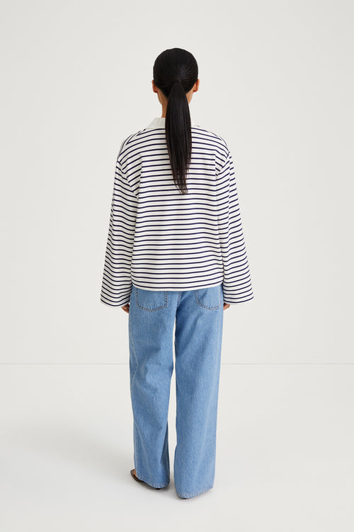 Janelle striped top vneck collar longsleeve stylein back