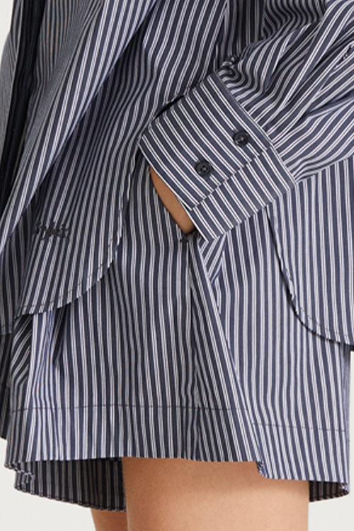 striped shorts blue jojo stylein detail