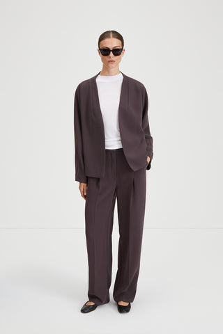 Barrea jacket short crepe one piece collar stand at back dropped shoulders brown stylein front image 