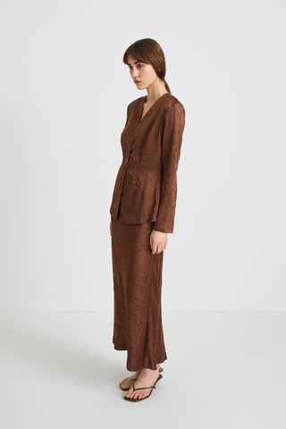 Monopoli top creased satin form fitting full length sleeves delicate shoulder pads buttons brown stylein side image